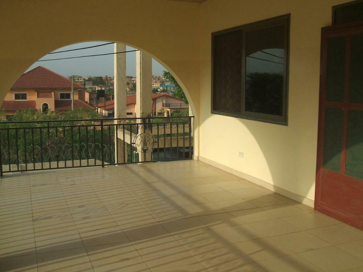 Charis Home Services Haatso المظهر الخارجي الصورة